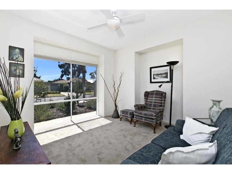 11 Sampson Road, Mitchell Park SA 5043