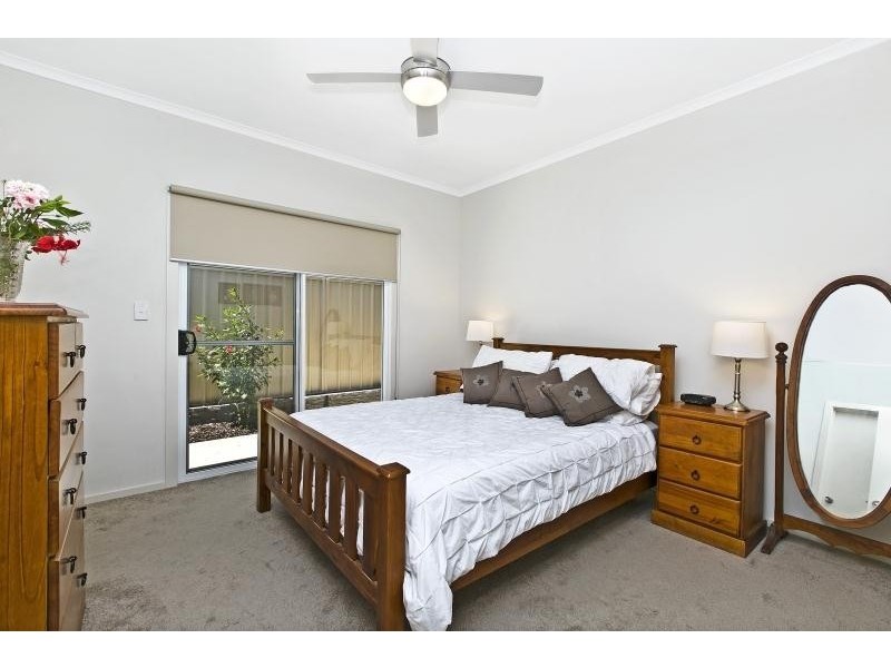 11 Sampson Road, Mitchell Park SA 5043