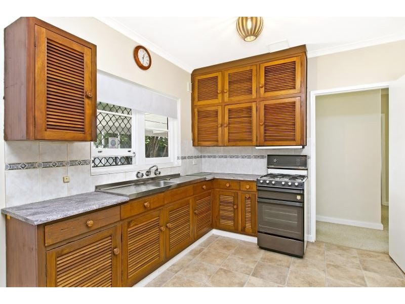 4 Peterson Avenue, Mitchell Park SA 5043