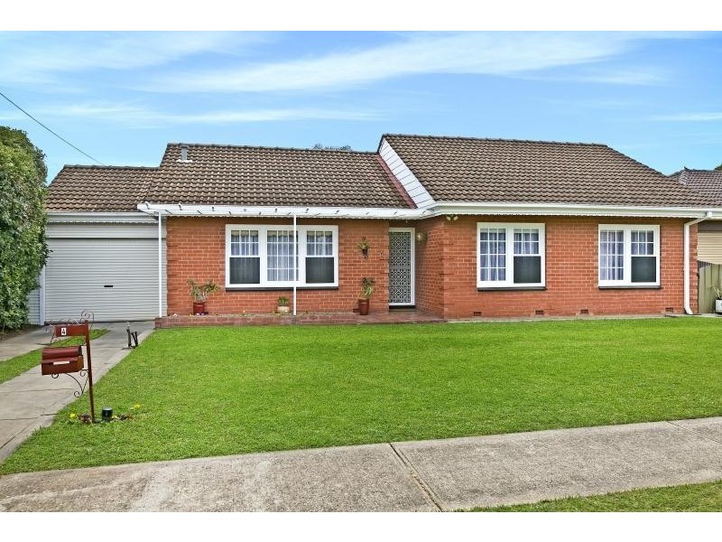4 Peterson Avenue, Mitchell Park SA 5043