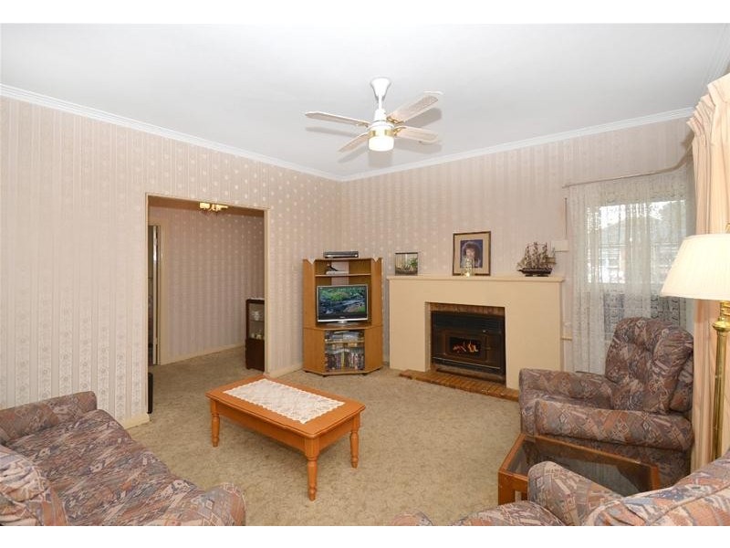 16 Neston Avenue, North Plympton SA 5037