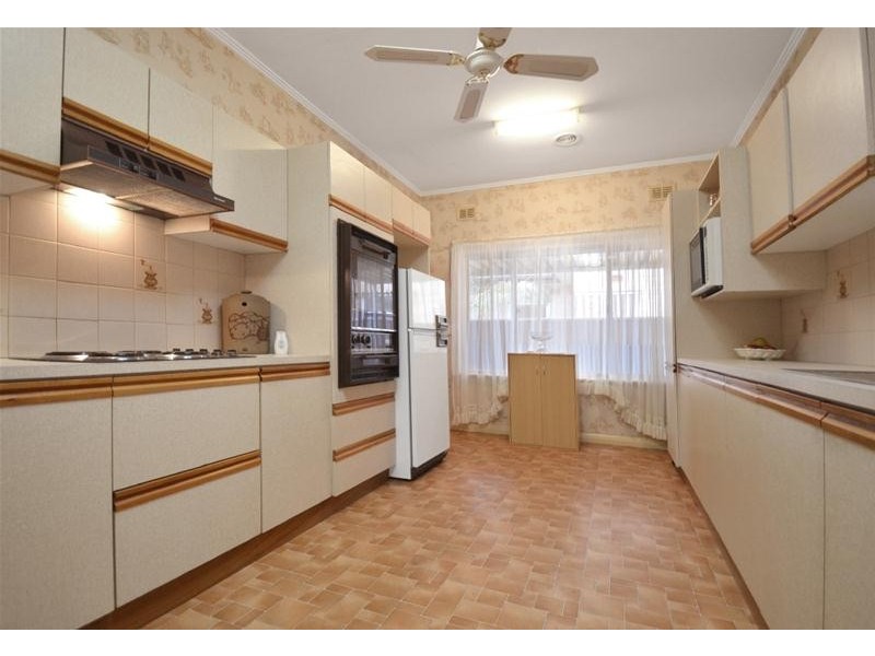 16 Neston Avenue, North Plympton SA 5037