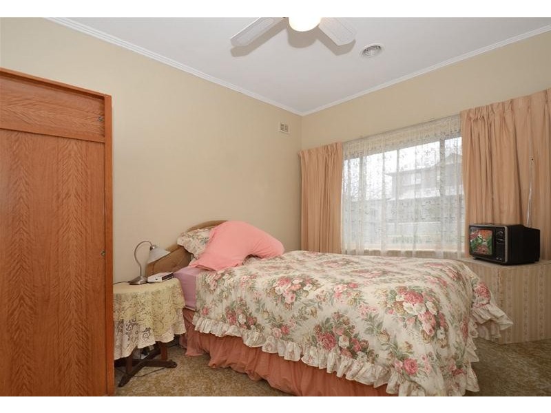 16 Neston Avenue, North Plympton SA 5037