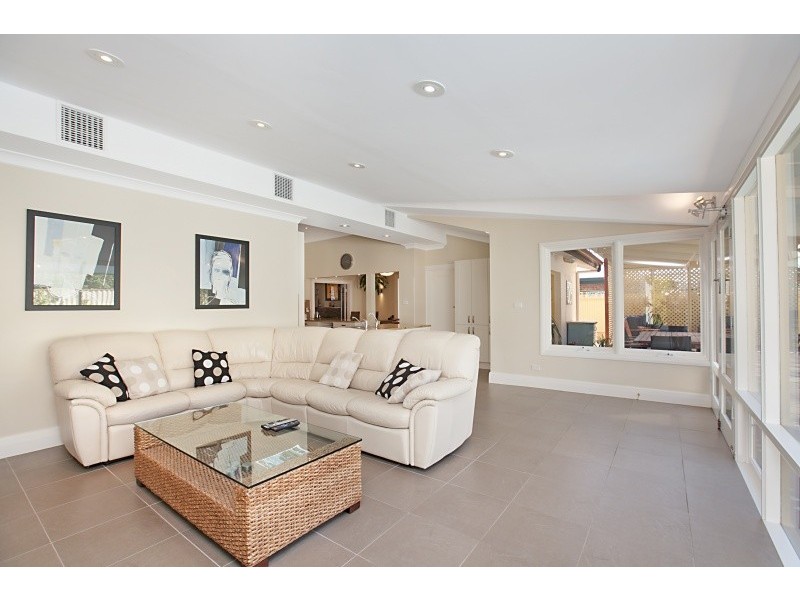 13 Athelney Avenue, Brighton SA 5048