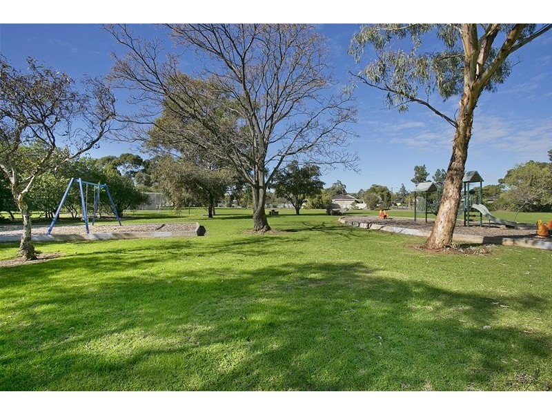1 Larkdale Avenue, Marion SA 5043