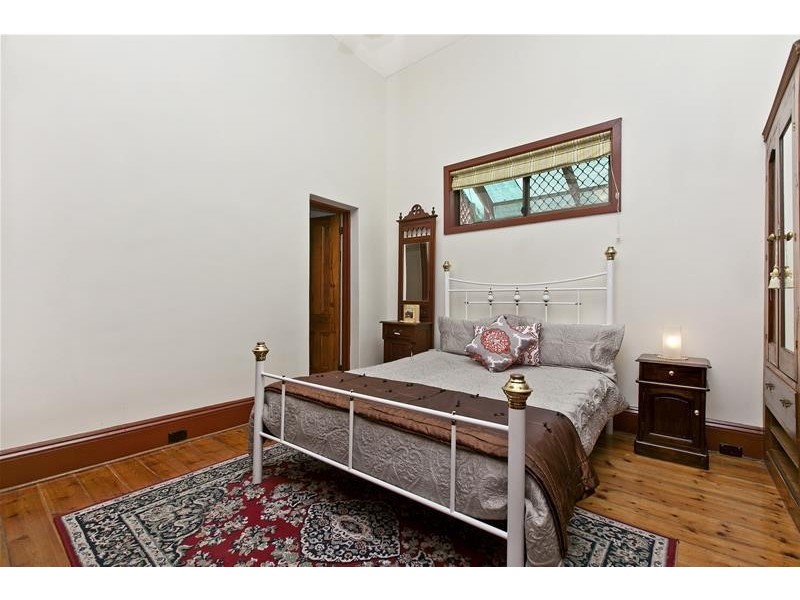 126 Military Road, Semaphore SA 5019