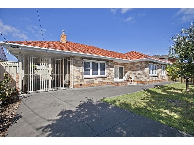 2 Barker Avenue, South Plympton SA 5038