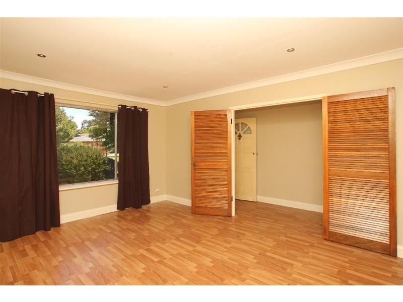 42 Arnold Drive, Hackham SA 5163