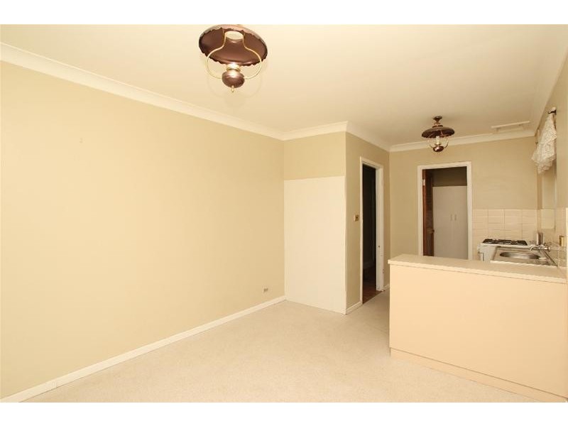 42 Arnold Drive, Hackham SA 5163