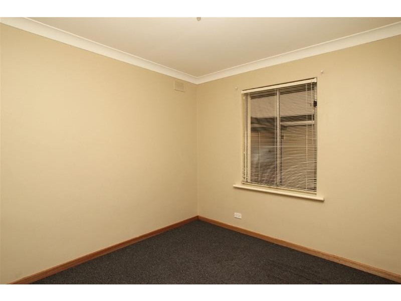 42 Arnold Drive, Hackham SA 5163