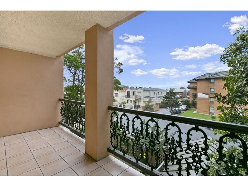 9/35 Nile Street, Glenelg SA 5045