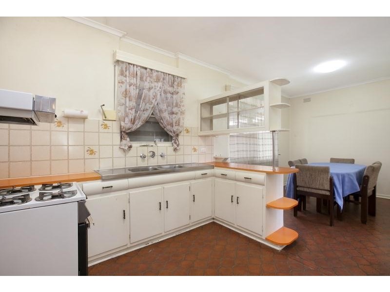 5 Charles Street, Ascot Park SA 5043