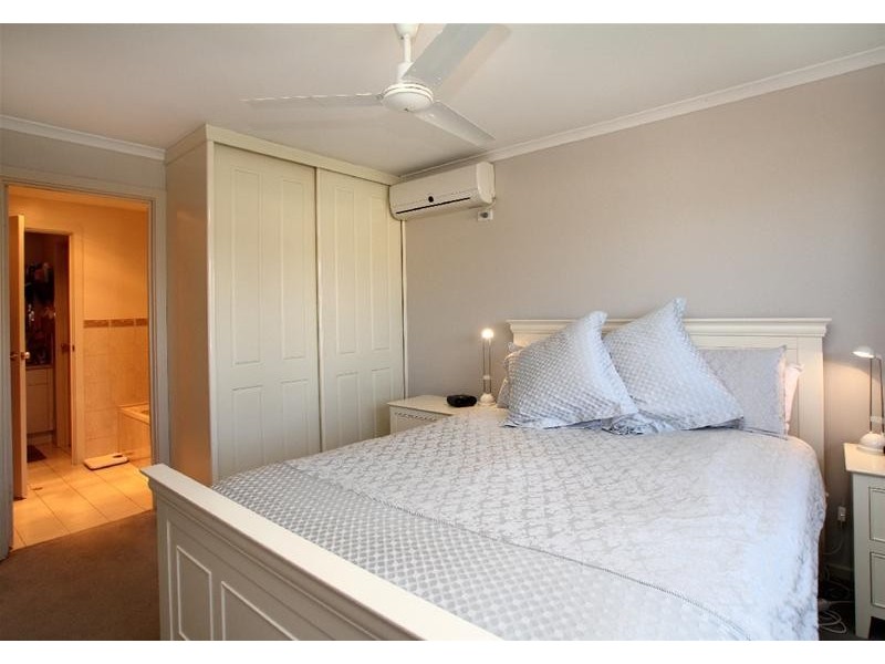 288 Oaklands Road, Park Holme SA 5043