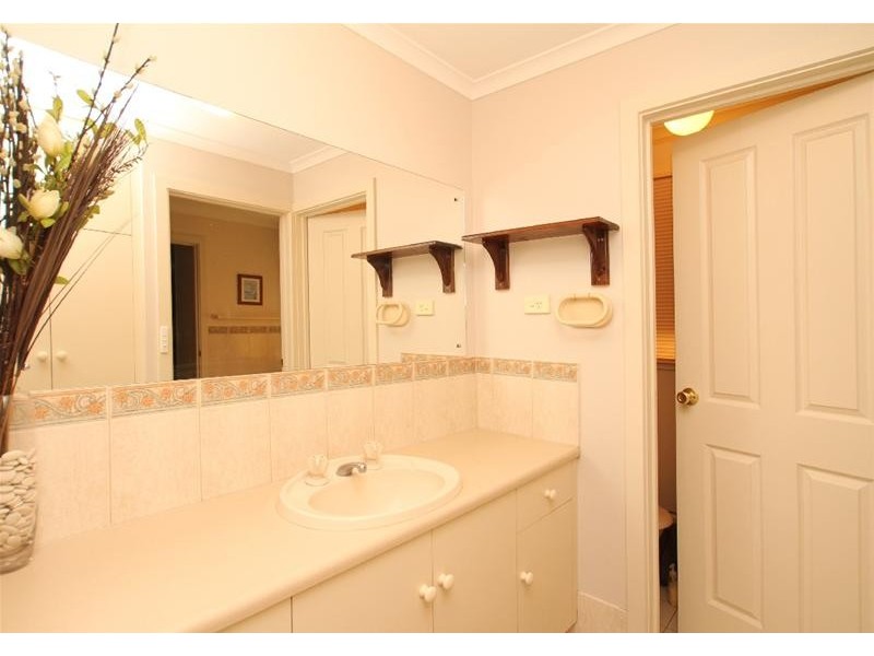 288 Oaklands Road, Park Holme SA 5043