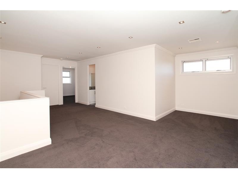 16a Somerset Avenue, Fulham Gardens SA 5024