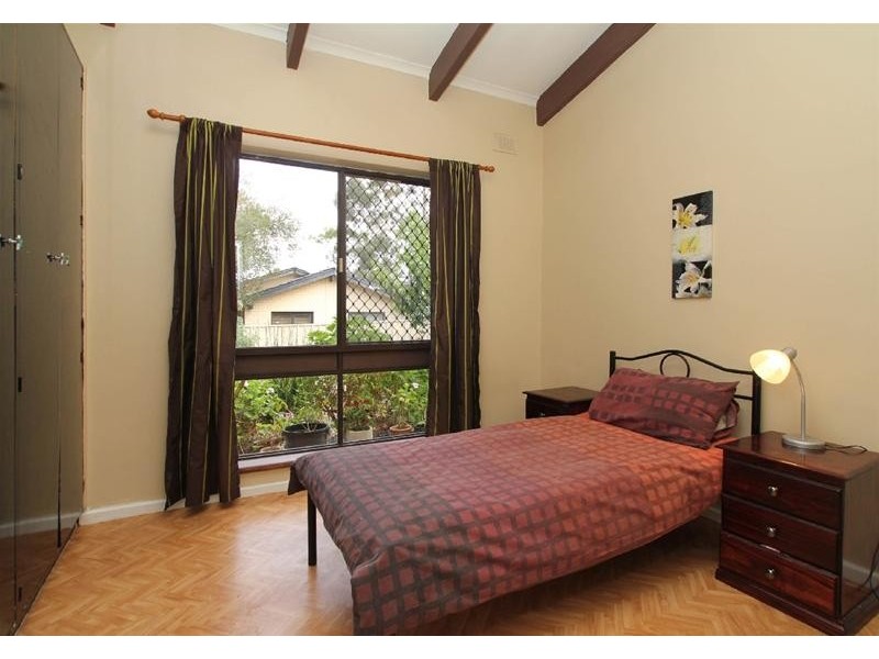 16 Larkdale Crescent, O’halloran Hill SA 5158