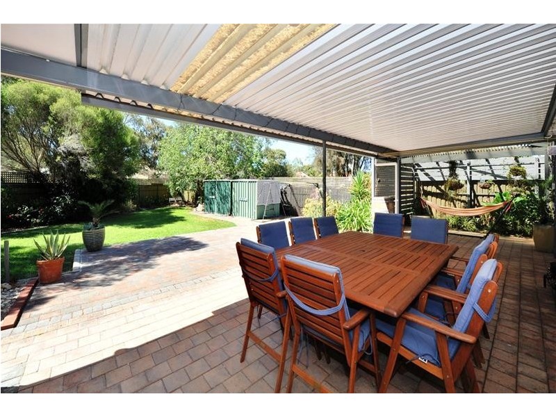13 Aish Court, Woodcroft SA 5162