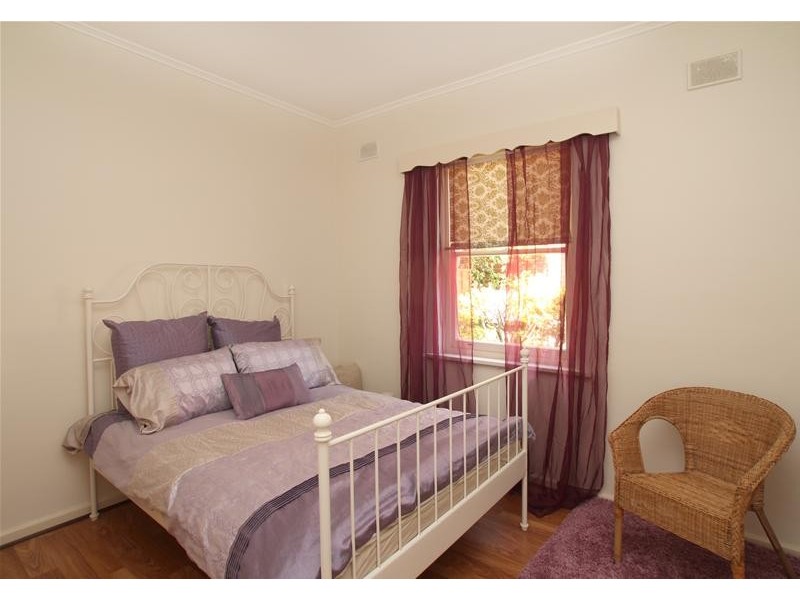 17 George Street, Marion SA 5043