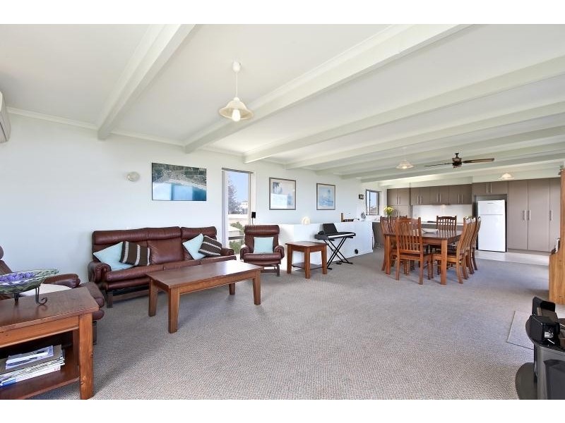 228 Surfers Parade, Middleton SA 5213