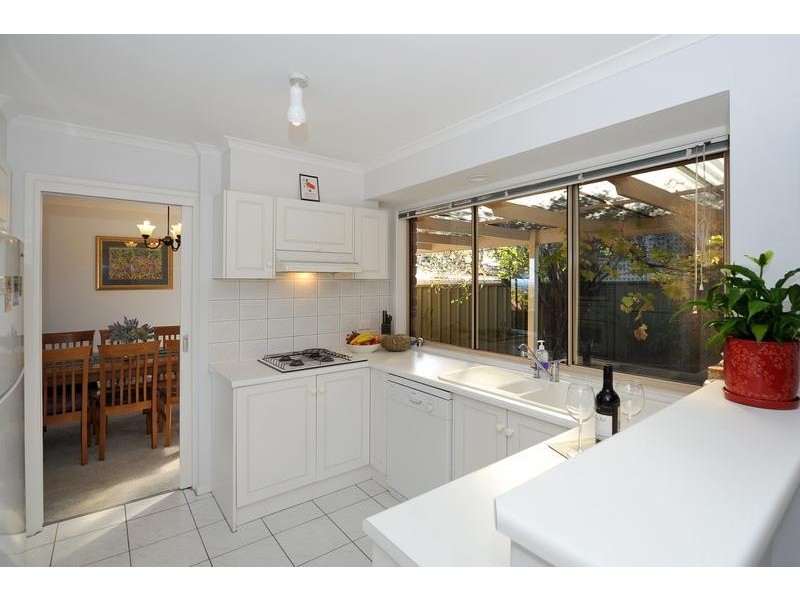 11 Highfield Drive, Aberfoyle Park SA 5159