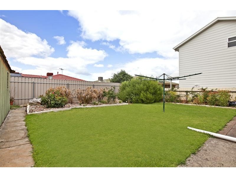 3 Halyard Crescent, Seaford SA 5169