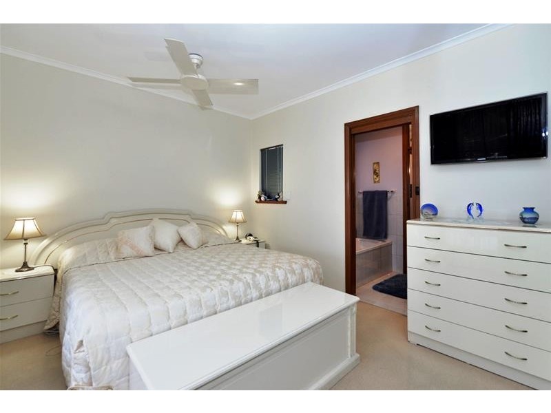 6 Yartoo Street, Hallett Cove SA 5158
