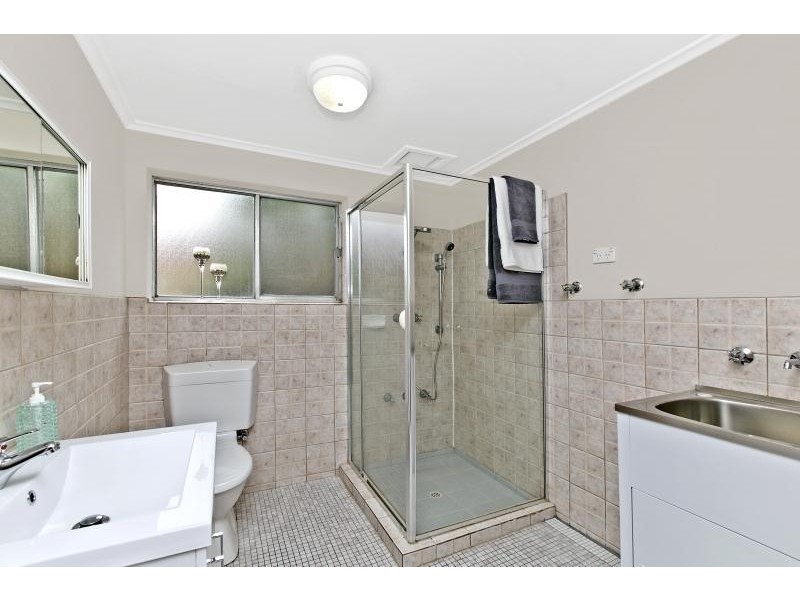 1/3 Nilpena Avenue, Park Holme SA 5043