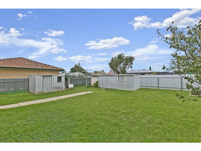 1/3 Nilpena Avenue, Park Holme SA 5043