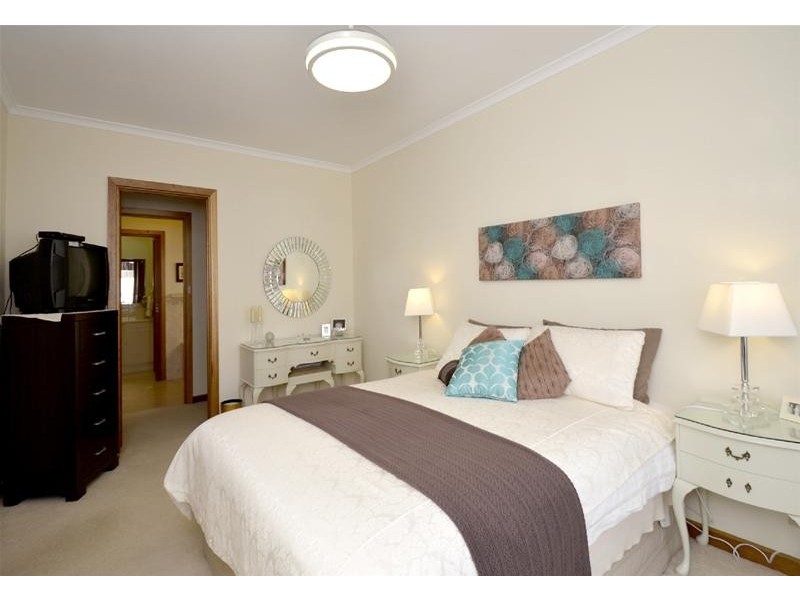 34 Lynton Avenue, Mitchell Park SA 5043