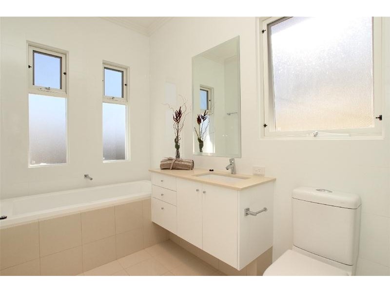 10 Cowper Street, Glenelg SA 5045