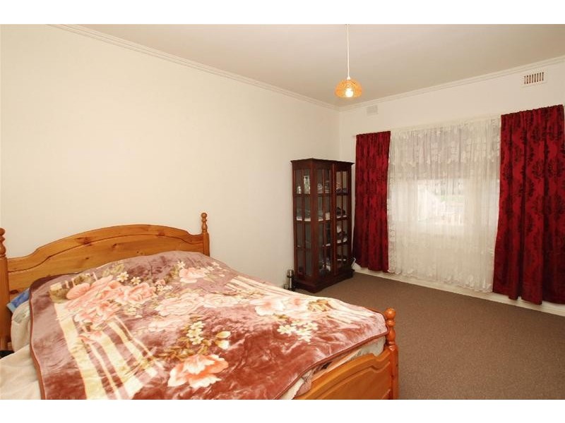 9 First Avenue, Ascot Park SA 5043