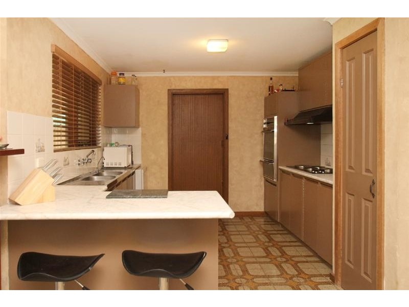 12 Burgundy Grove, Morphett Vale SA 5162