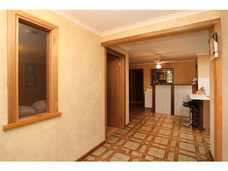 12 Burgundy Grove, Morphett Vale SA 5162