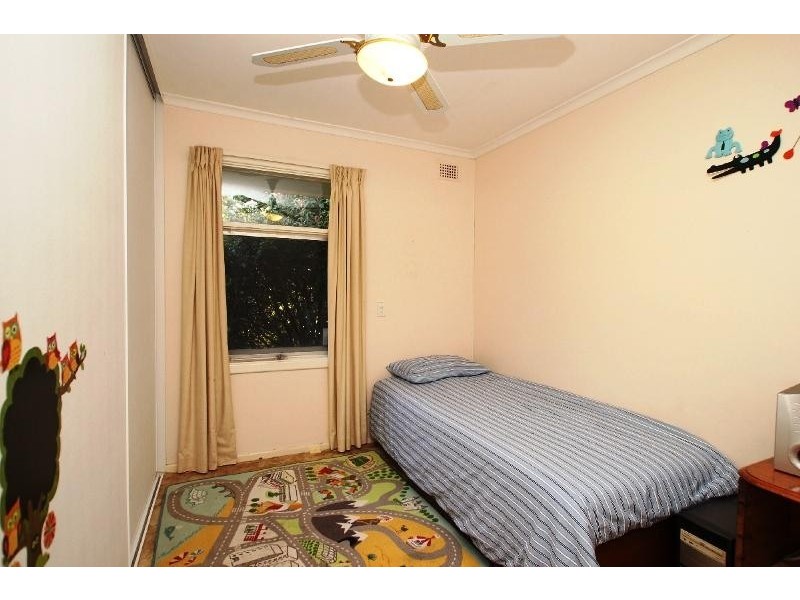 16 Eustace Crescent, Christie Downs SA 5164