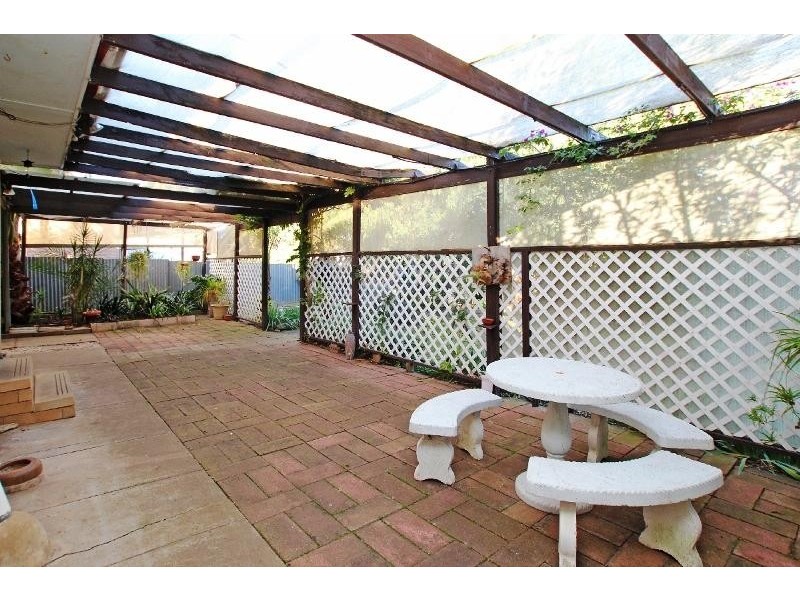 16 Eustace Crescent, Christie Downs SA 5164