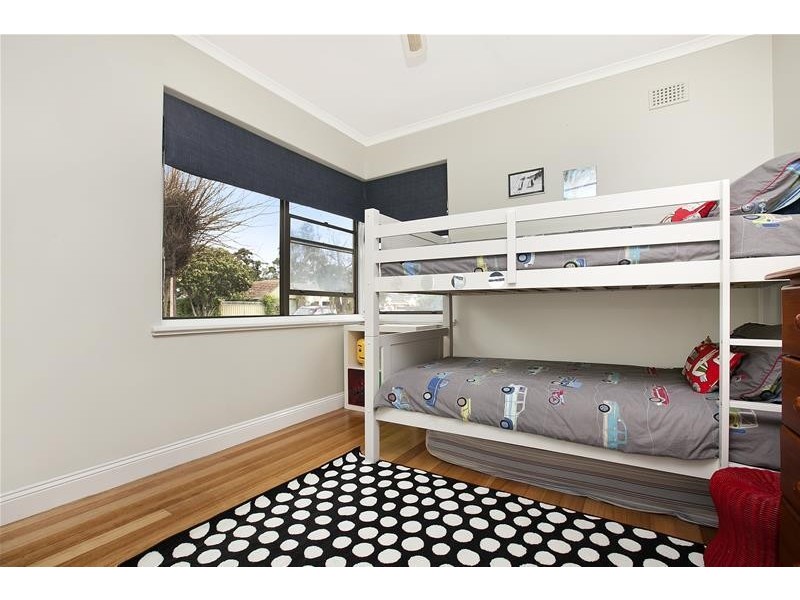 25 Sunshine Avenue, Warradale SA 5046