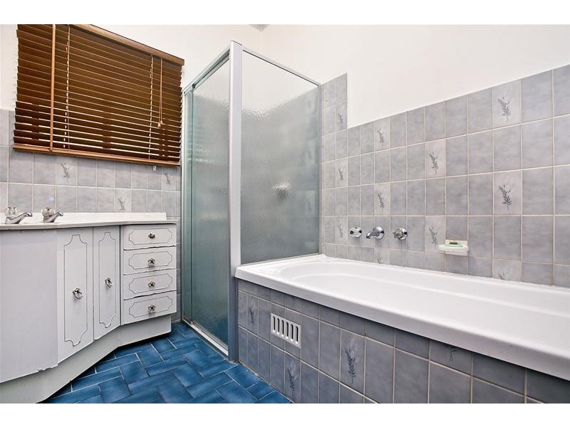 4 Shelley Avenue, Marion SA 5043