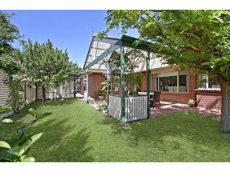 27 Marine Parade, Seacliff SA 5049