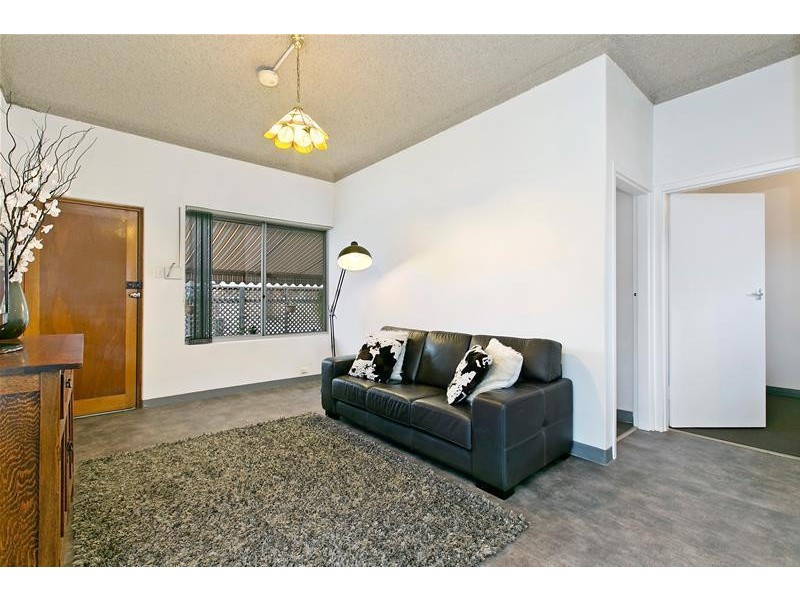 18 Windsor Avenue, Magill SA 5072