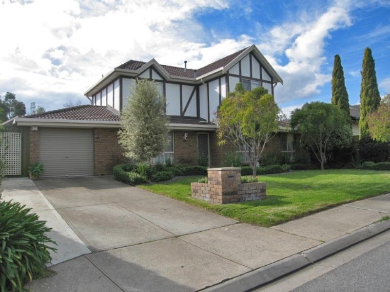 37 Fredrick Drive, Woodcroft SA 5162