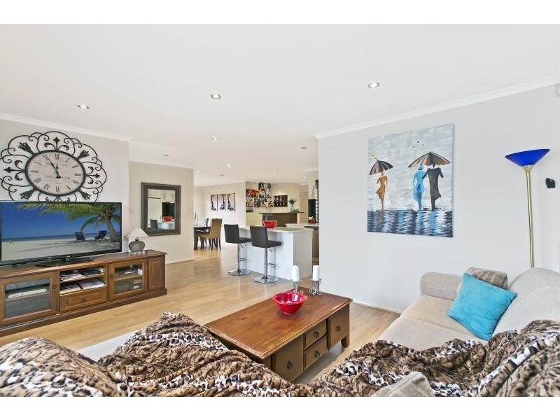 13 Hester Avenue, Mitchell Park SA 5043