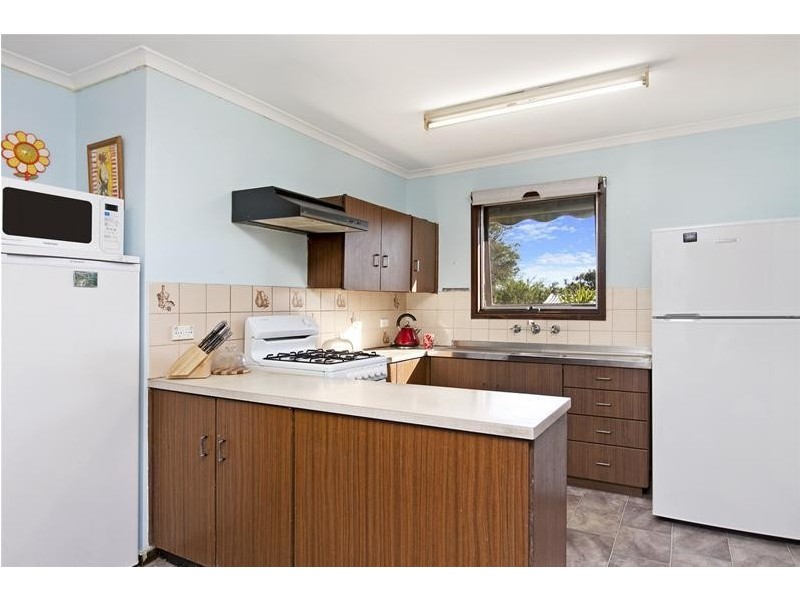 25 Stephen Crescent, Christie Downs SA 5164