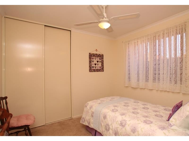 18 Bradley Grove, Mitchell Park SA 5043