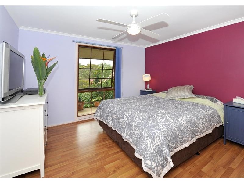 11 Banksia Road, Aberfoyle Park SA 5159