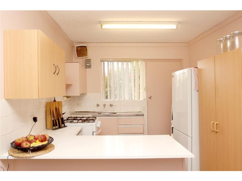 8/5 Barry Road, Oaklands Park SA 5046