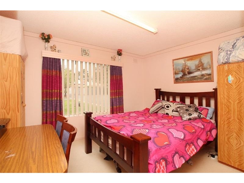 8/5 Barry Road, Oaklands Park SA 5046