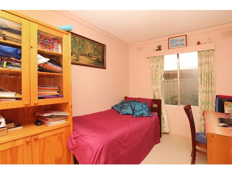 8/5 Barry Road, Oaklands Park SA 5046