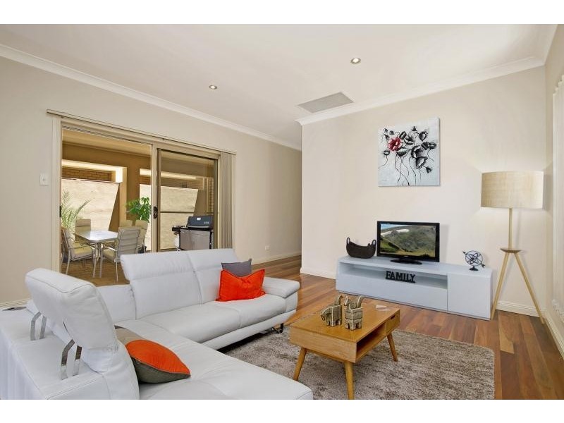 35 Thomas Street, South Plympton SA 5038