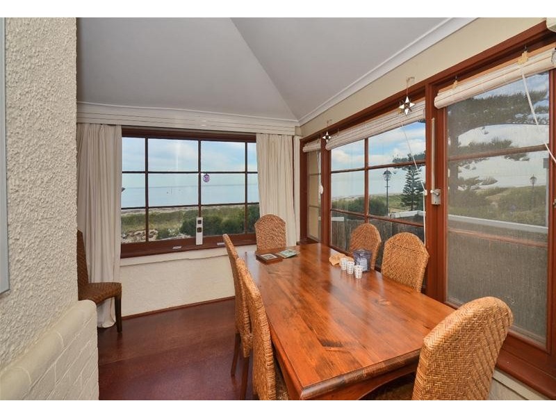 207 Esplanade, Seacliff SA 5049