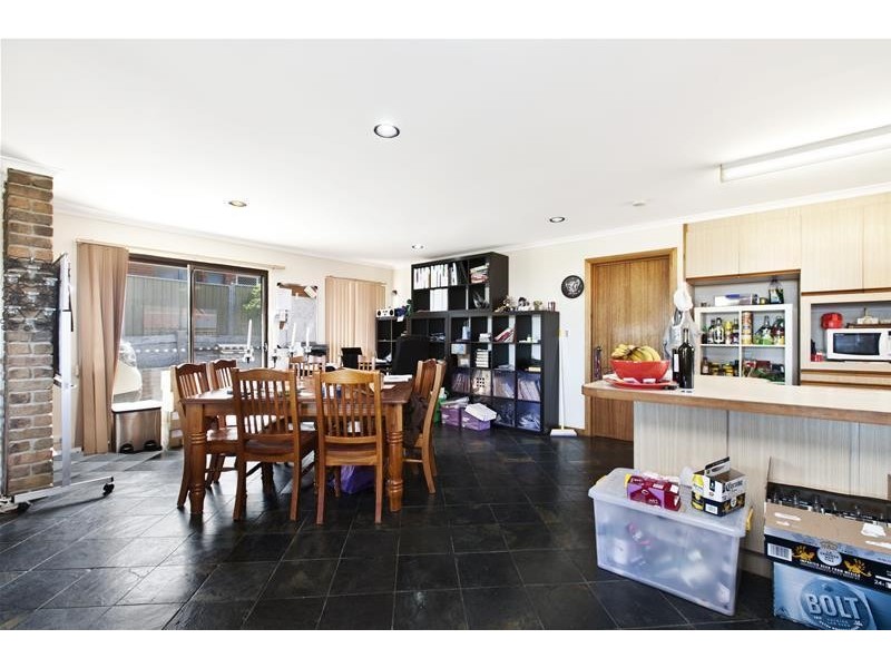 8 Murnada Street, Hallett Cove SA 5158